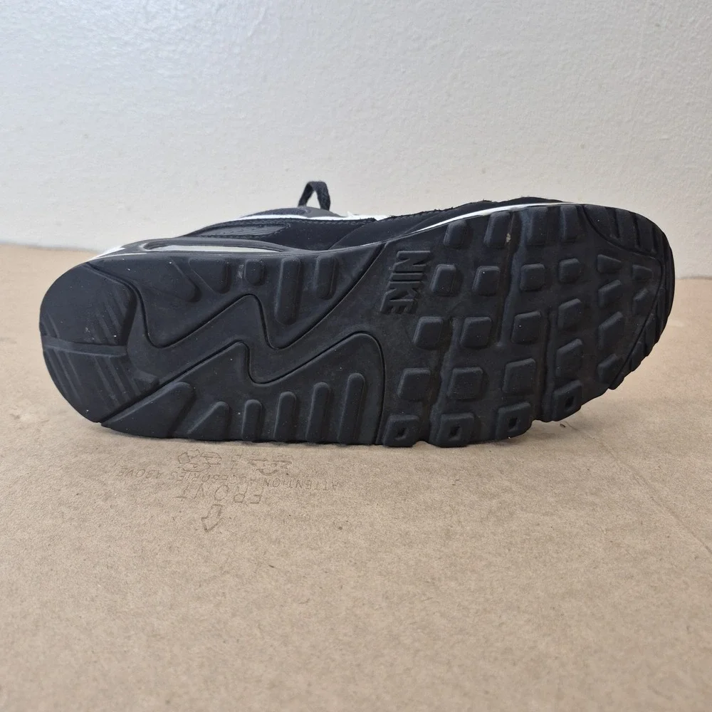 Size 8.5 • Nike Air Max 90 Black / White Women's Sneakers CQ2560-001‎
